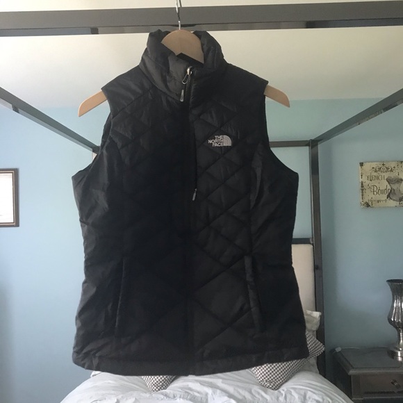 The North Face Jackets & Blazers - EUC The North Face Black Down Puffer Vest ZIP Logo